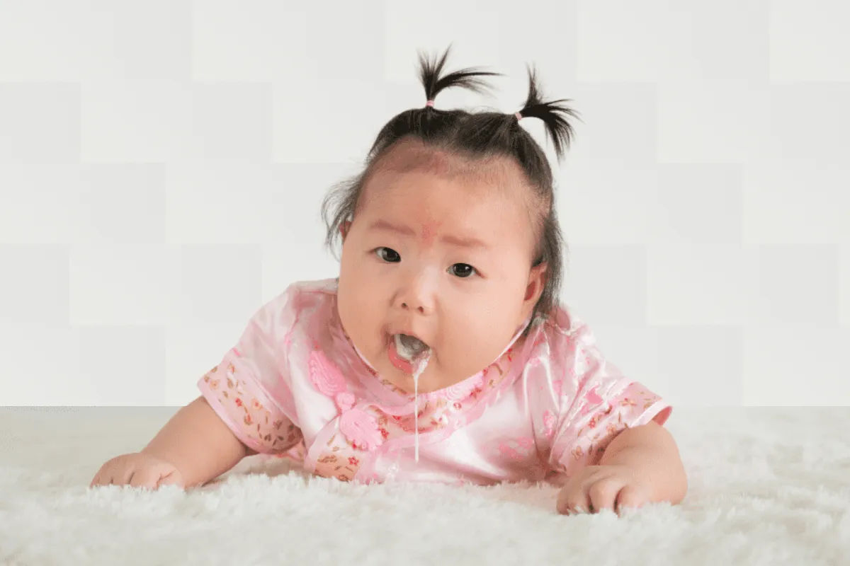 5 Bệnh Lý Nguy Hiểm Khi Trẻ Bị Nôn Không Sốt Không Đi Ngoài