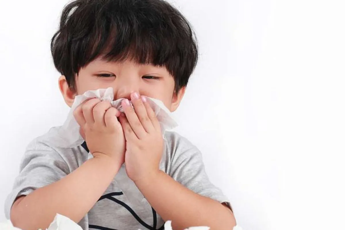 Khi nào trẻ bị viêm phổi có thể chăm sóc tại nhà